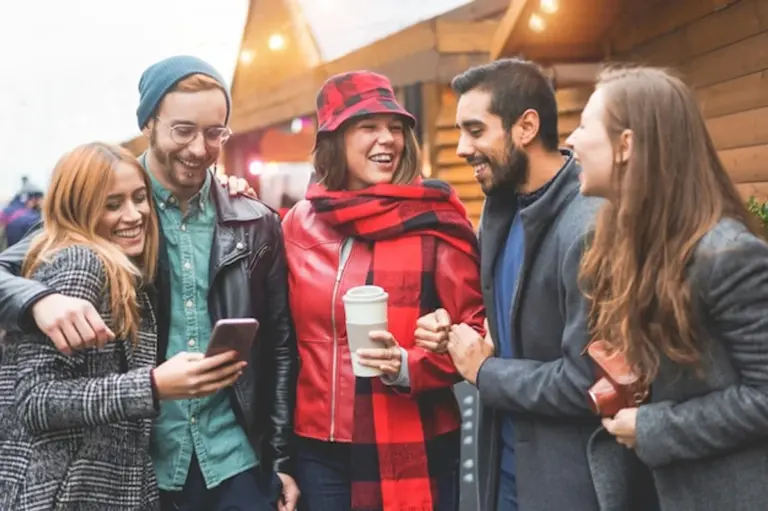 friends conversation cafe real life vs online call germany