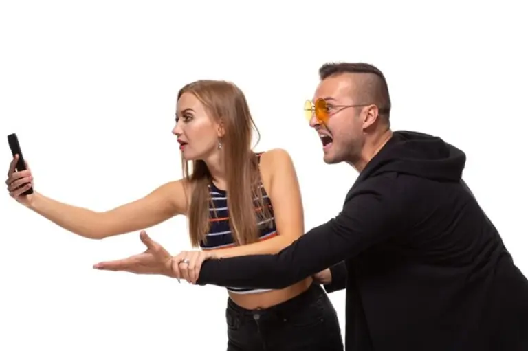 couple communication active listening relationship