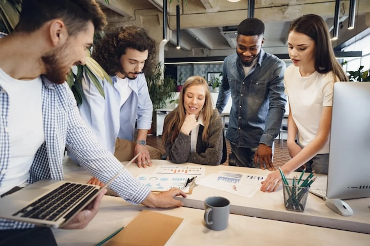 modern team leadership office collaboration diverse people