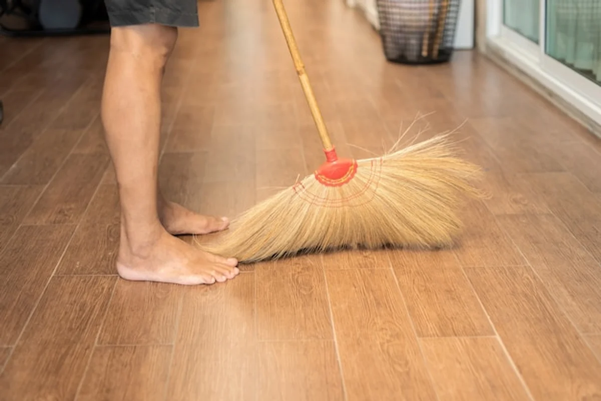 natural floor cleaning at home