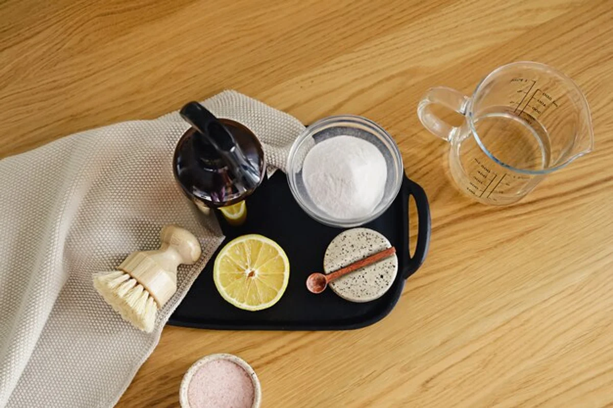 kitchen baking soda lemon deodorizer