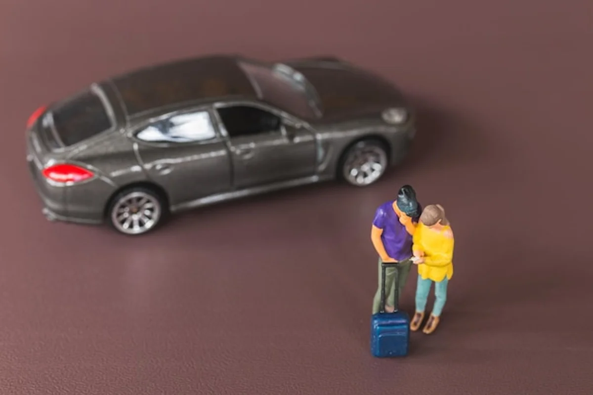 urban couple date adventure unique micro moments