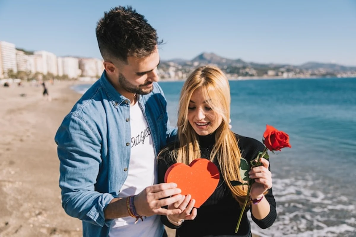 couple unexpected date activity urban adventure