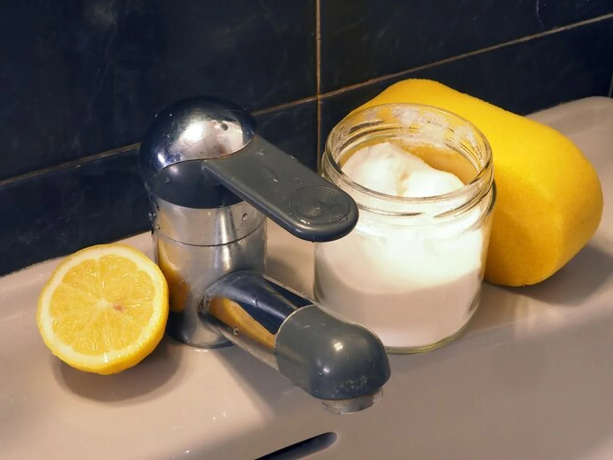lemon cleaning bathroom sink