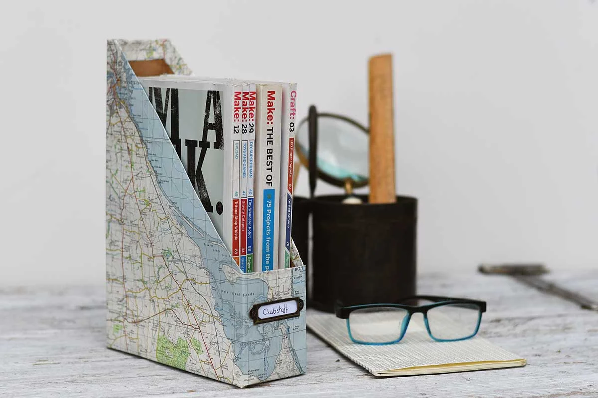 upcycled magazine storage organizer crafting project germany