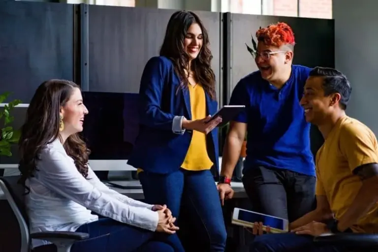 hybrid work career progression germany office homeoffice teamwork