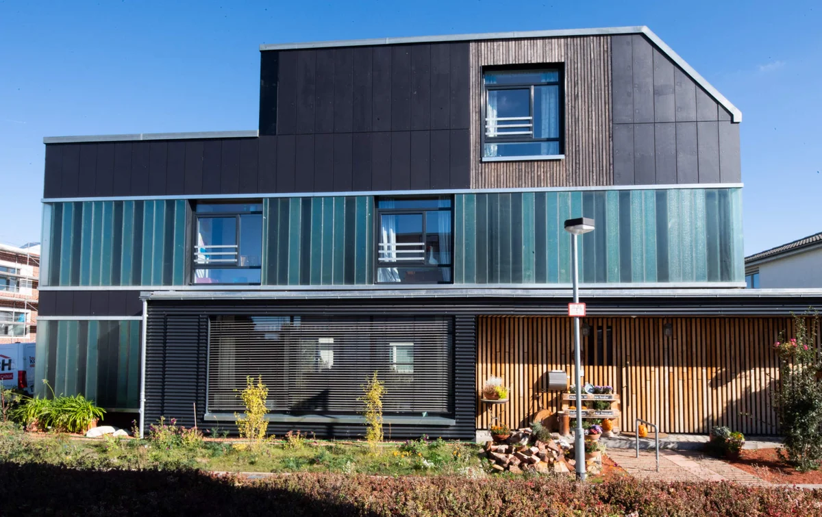 creative upcycling household waste German home