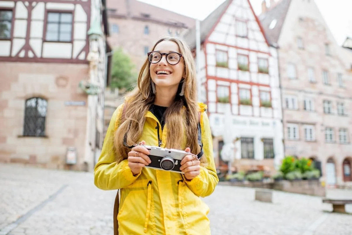 raincoat street style Germany city