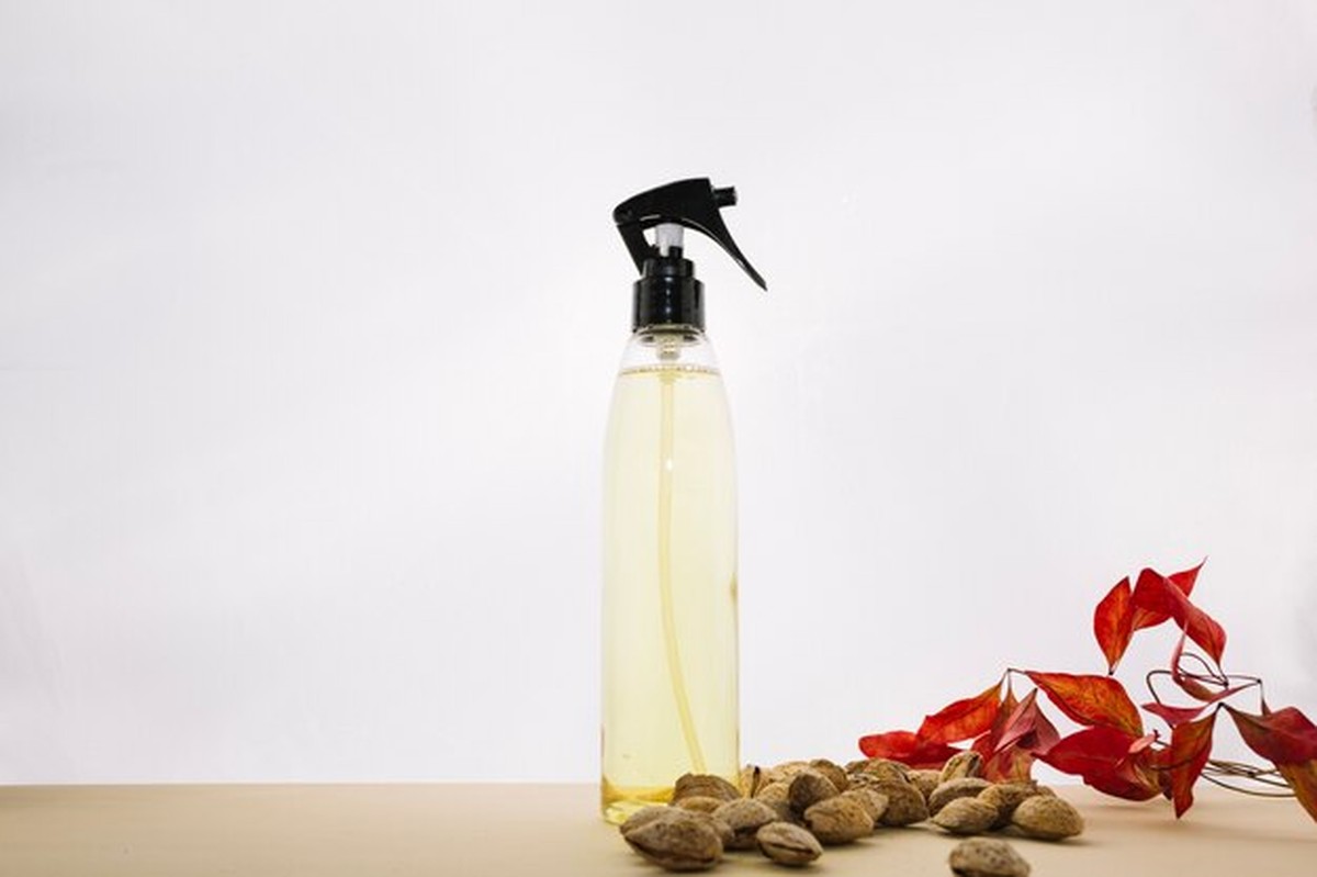 Beschlagene Fenster im Winter: Der Essig-Trick funktioniert - image 2