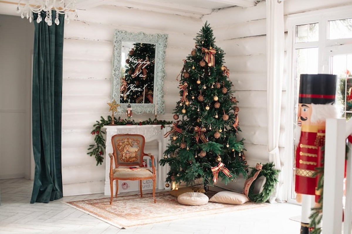 Feng Shui im Dezember: Wo der Weihnachtsbaum Harmonie bringt - image 2