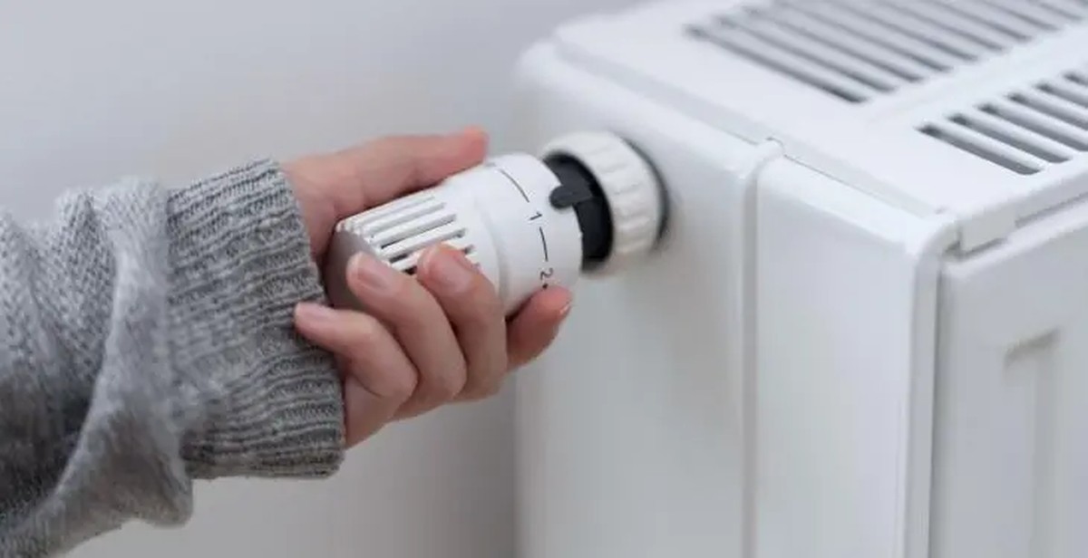 Kaffeesatz hinter die Heizung: Warum das Ihre Heizkosten um 25% senkt - image 2