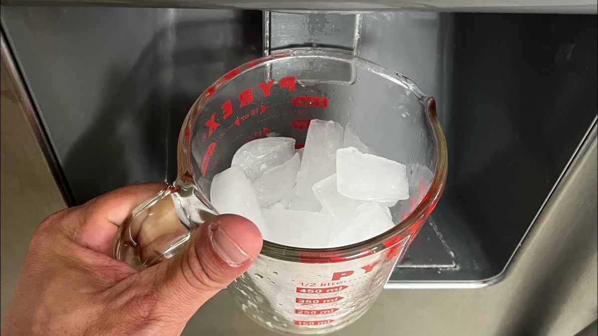 Kaugummi auf dem Sofa? Eiswürfel lösen es in 60 Sekunden - image 2