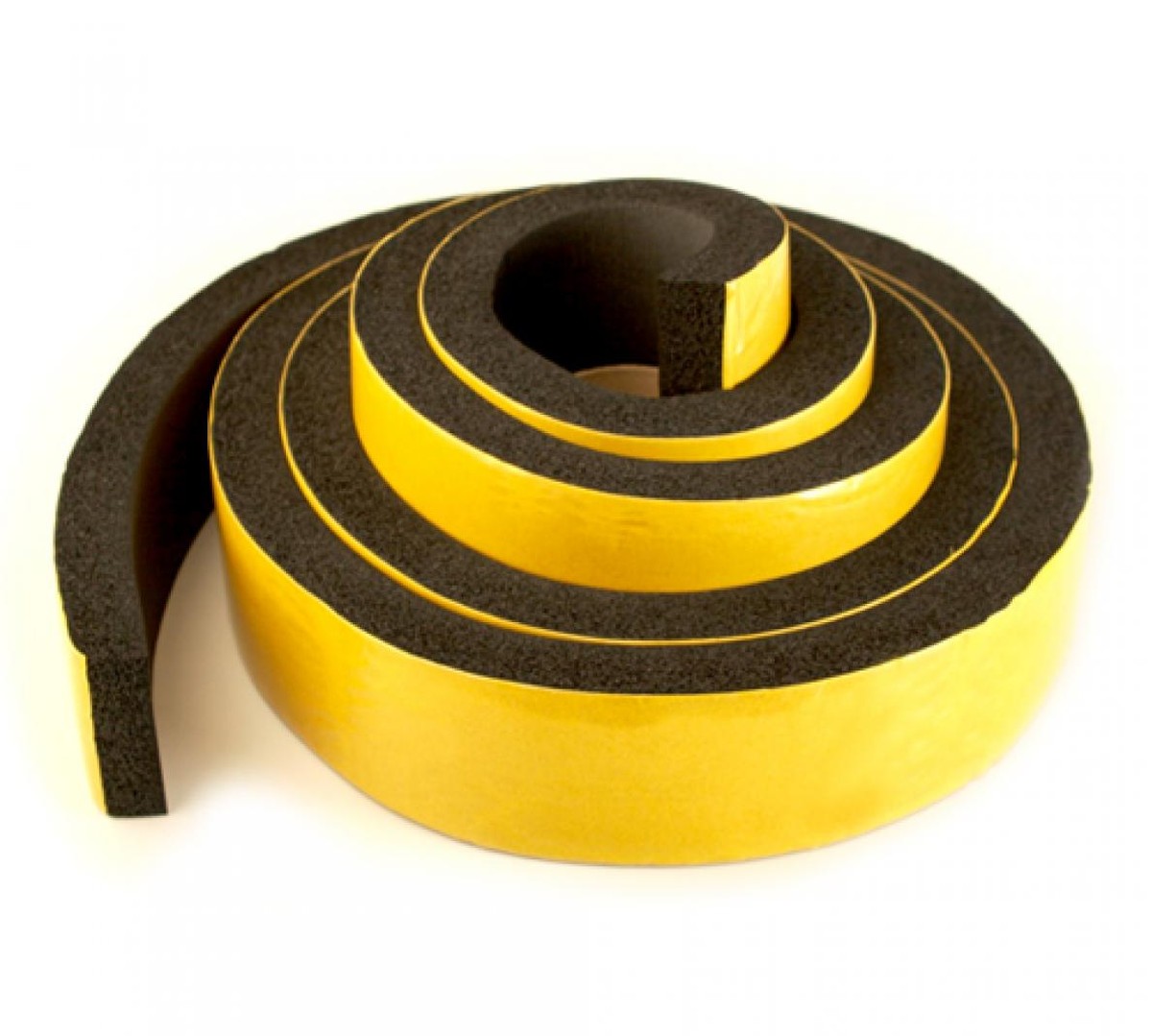 Nachbar klebt das auf die Türritzen: plötzlich zieht es nicht mehr - image 1