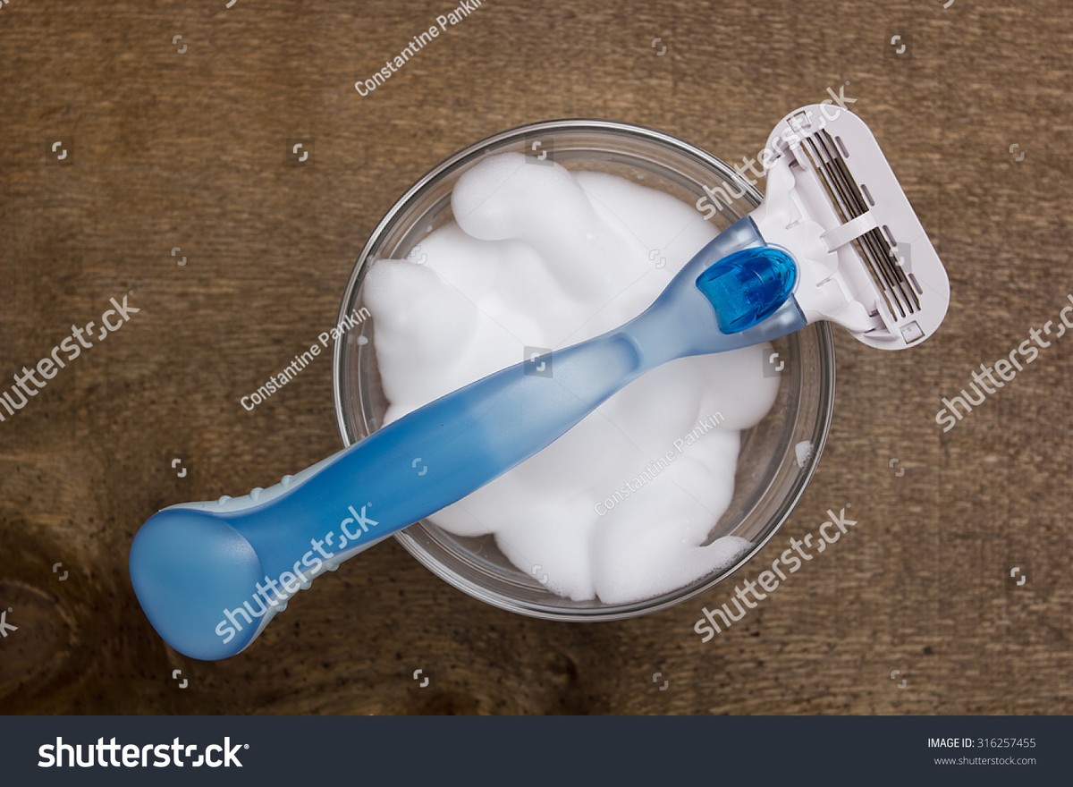 Oma rieb das Fenster mit dieser Zutat: kein Beschlag mehr im ganzen Winter - image 1