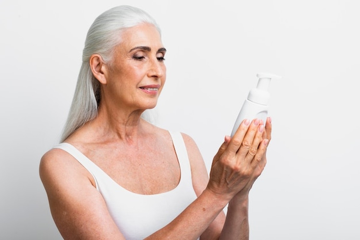 Strahlende Haut mit 50+: Das Geheimnis erfolgreicher Frauen