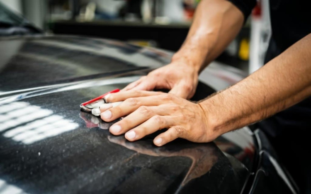 Zahnpasta auf Möbeln? Das Geheimnis gegen Kratzer, das Handwerker kennen - image 1