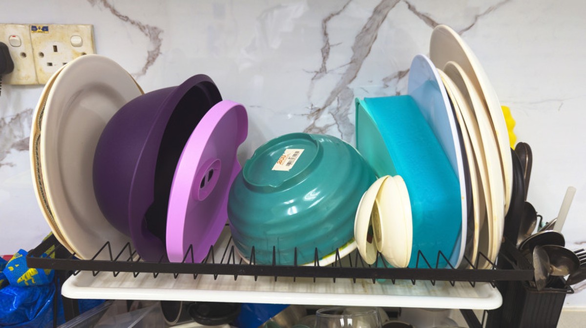 Kaffeefilter statt Geschirrtücher: Warum dieser Haushaltswechsel Geld spart - image 2