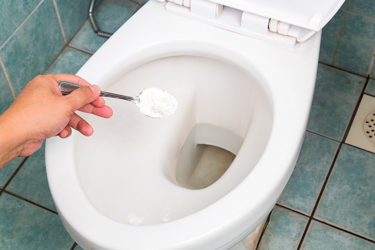 Natron in der Toilette über Nacht – was am Morgen passiert, überrascht viele - image 1