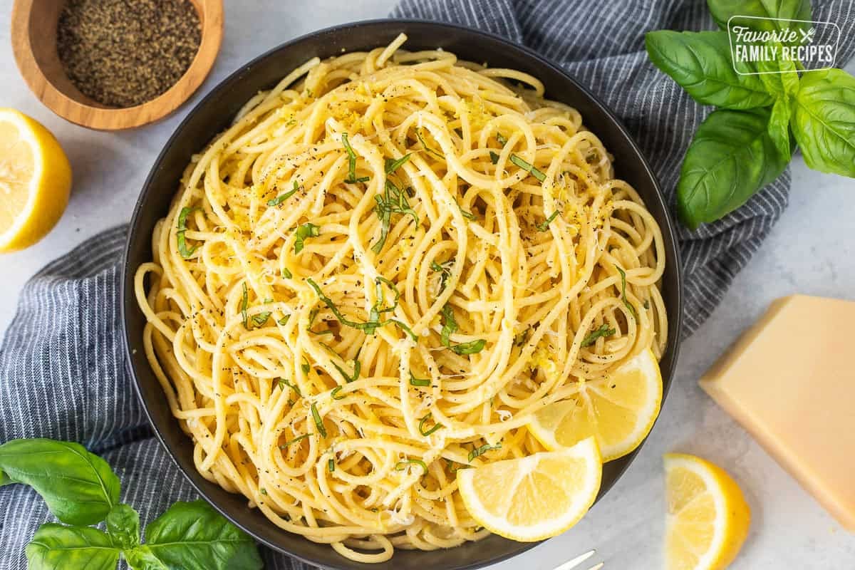 Warum Köche immer Zitrone ins Nudelwasser geben – Ein Geheimnis für perfekte Pasta