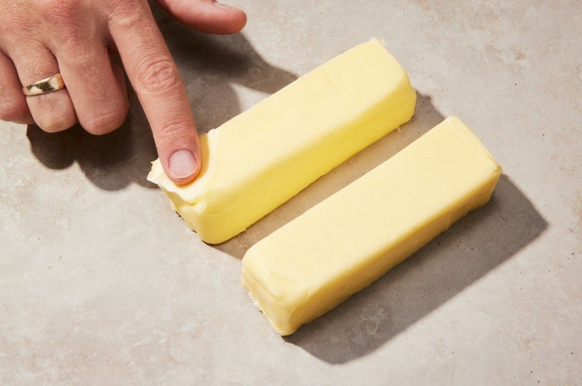 Bäcker verraten: Warum sie immer Butter vor dem Backen kalt stellen - image 2
