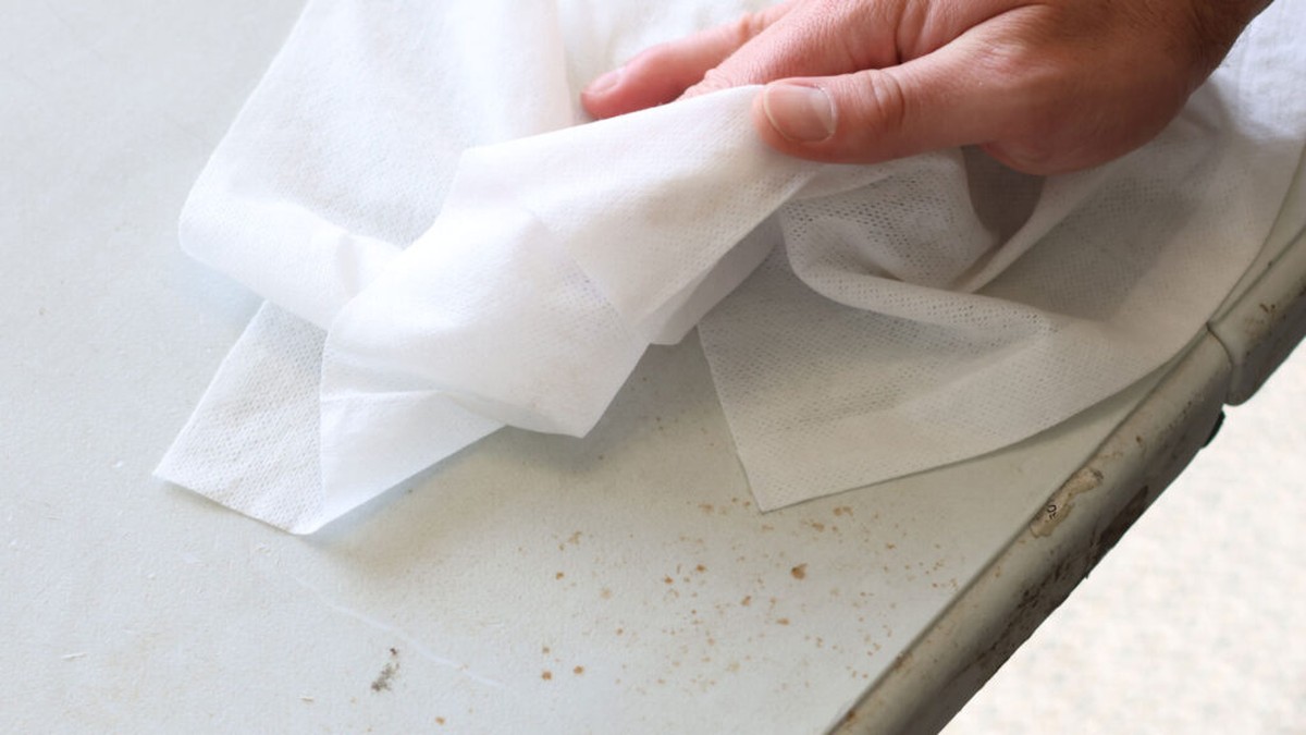 Feuchttücher auf dem Duschkopf: Das 3-Minuten-Wunder gegen Kalkablagerungen - image 2