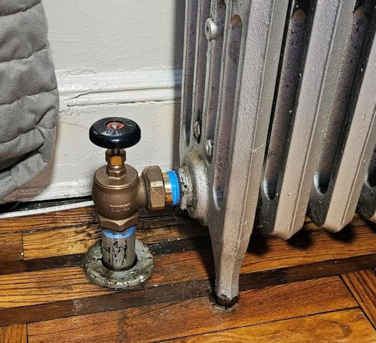 Heizungsmonteure zeigen: Das eine Ventil, das du drehen musst