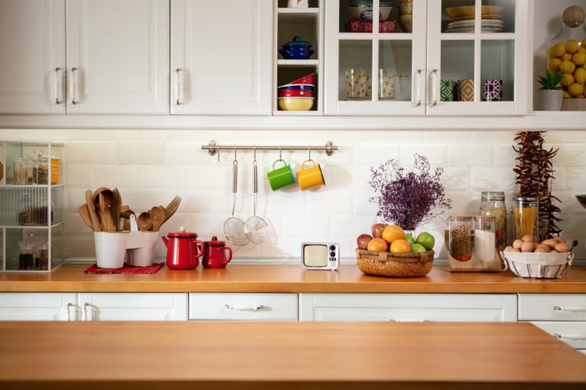 Kartoffelschalen gegen hartnäckige Flecken im Topf – warum es funktioniert - image 1