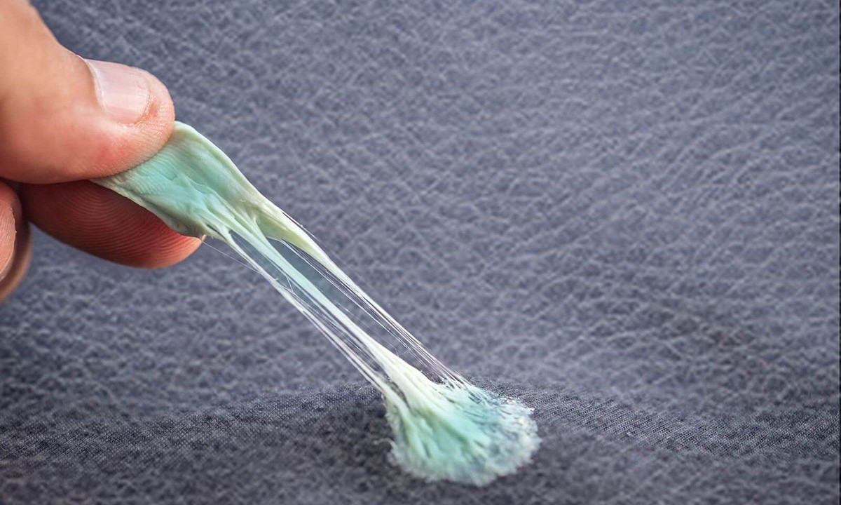 Kaugummi auf Ledersofa? Diese unerwartete Lösung funktioniert sofort - image 2