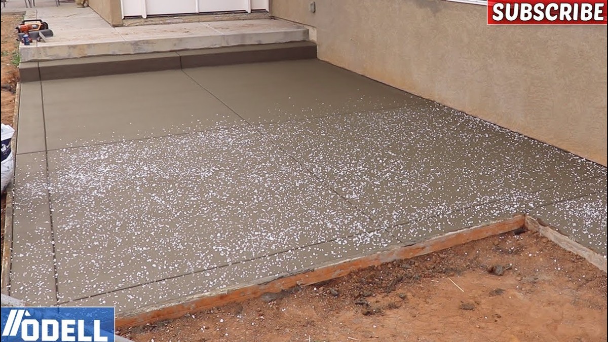 Salz auf dem Balkon: Warum skandinavische Hausmeister das jeden Winter machen - image 1