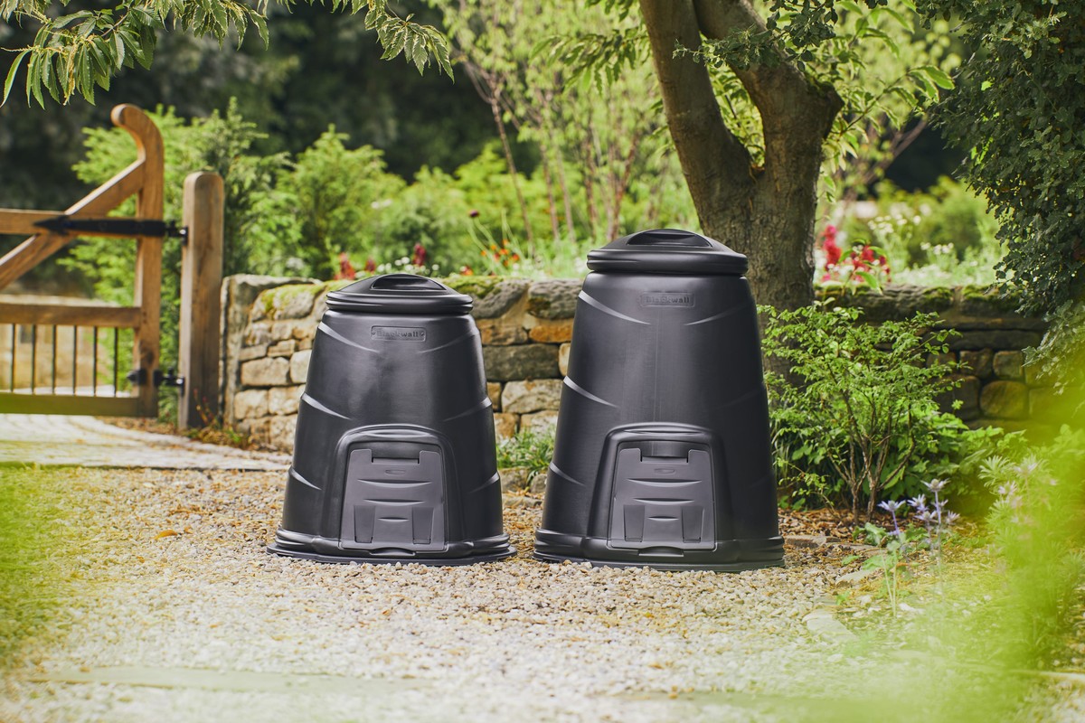 Gärtner warnen: Diese Fehler beim Kompostieren locken Ratten an - image 2