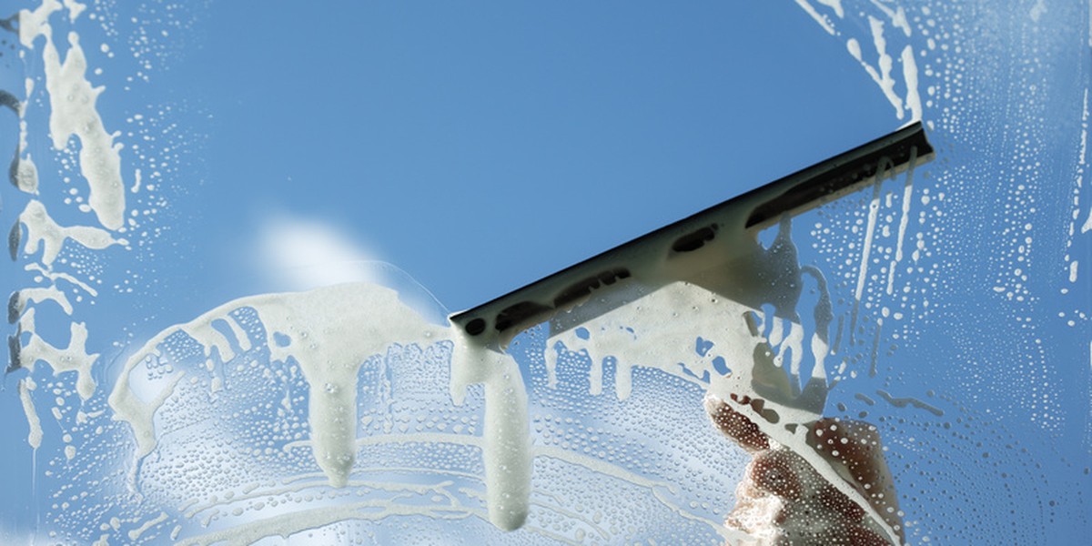 Kaffeefilter als Fensterreiniger: Warum Profis diesen Trick kennen - image 2