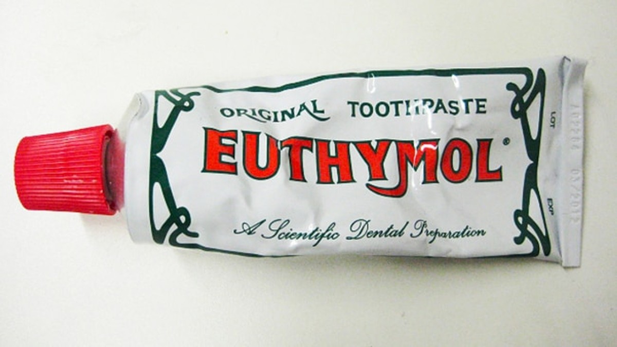 Zahnpasta auf Edelstahl-Kratzer? Das Geheimnis der Möbelhersteller - image 2